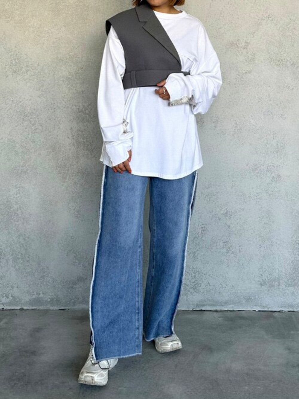 casane リメイクデニムワイドパンツ casane（カサネ）の「リメイクデニムワイドパンツ（デニムパンツ
