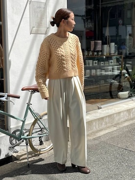 titivateさんの「インタックセンタープレスワイドパンツ」を使ったコーディネート