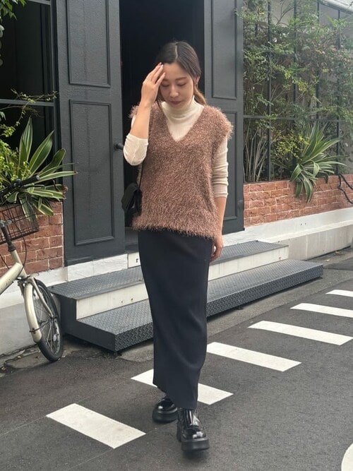 taki 様　MIESROHE シャギーニットチェックベスト taki 様 MIESROHE シャギーニットチェックベスト - メルカリ