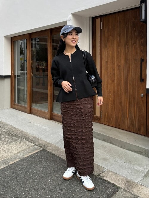 SHANTII カーディガン　ブラウン SHANTII カーディガン ブラウン ニット 裾丸Vカーディガン