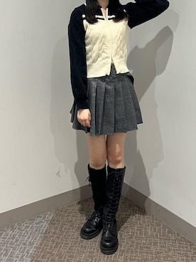 「ロゴニット」｜「アイテム（ブーツ）」を使った、はるなさん（レディース・160cm）の冬コーディネート