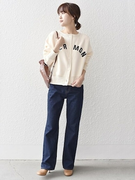 「SHIPS（シップス）のアイテム（カーディガン/ボレロ）」を使った、高尾さん（レディース・160cm）の秋コーディネート