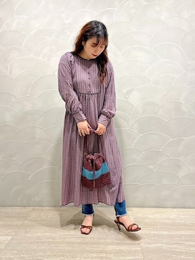 「テーパードデニム」｜工藤さん（レディース・156cm）の秋コーディネート