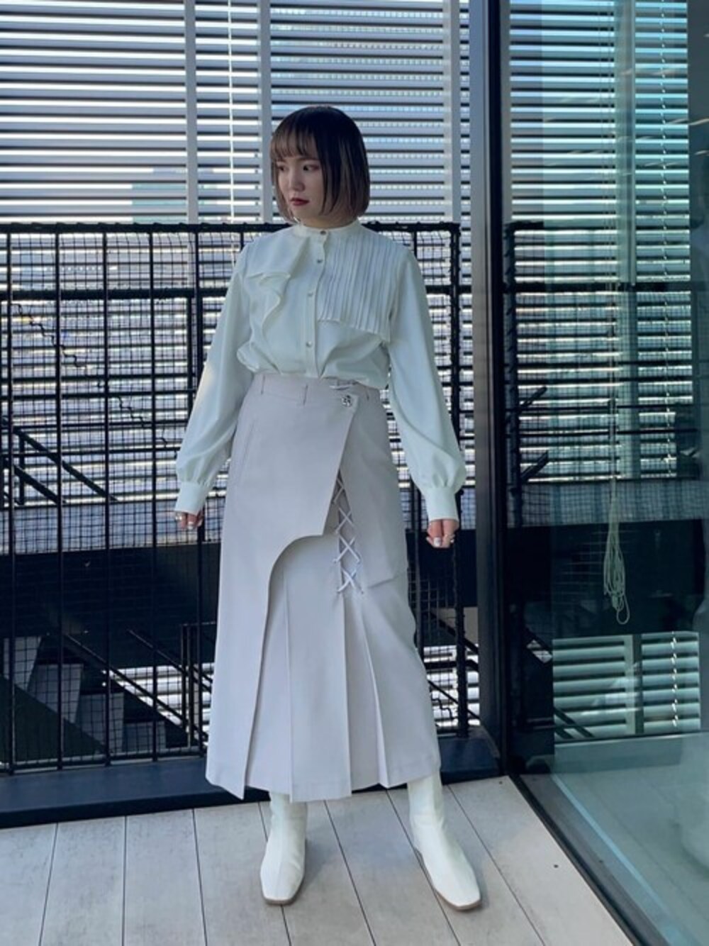 アシメプリーツデザインブラウス-UVカット-を使った人気ファッション