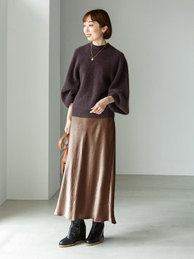 「Noble（ノーブル）のサテンマーメイドスカート（スカート）」を使った、noble_natsuさん（レディース・163cm）の秋コーディネート