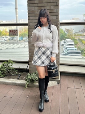 「MAJESTIC LEGON（マジェスティックレゴン）のアイテム」を使った、ちひろさん（レディース・153cm）の秋コーディネート