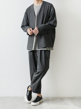 「ATTACHMENT（アタッチメント）のアイテム（ノーカラージャケット）」を使った、AT_MMさん（メンズ・173cm）の冬コーディネート