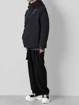 「ATTACHMENT（アタッチメント）のコットンツイル ハイカット トレーナーズ / CO TWILL HIGH CUT TRAINERS（スニーカー）」を使った、AT_MMさん（メンズ・173cm）の冬コーディネート