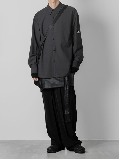 VEIN （ヴェイン）の「シンセティックレザー ラップスカートバッグ