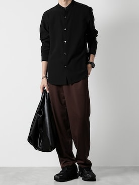 「アイテム（スウェットパンツ、レッド系）」を使った、AT_MMさん（メンズ・173cm）の夏コーディネート