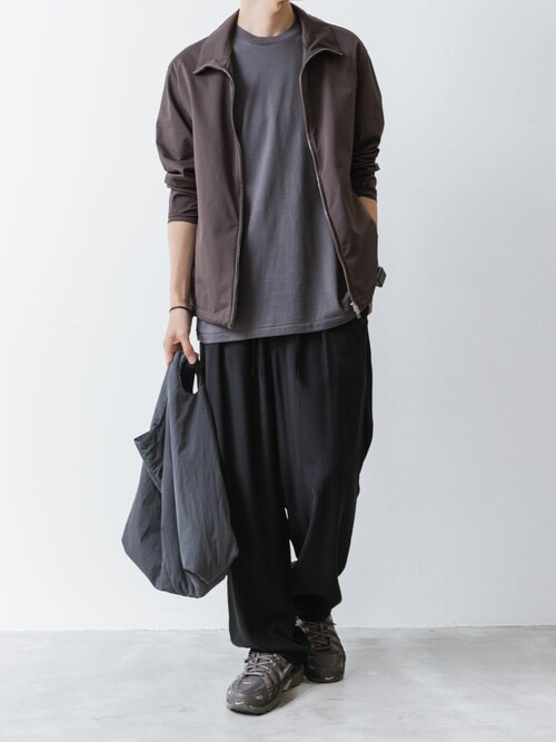 PE ストレッチダブルクロス ベルテッド ワイドテーパードトラウザーズ / PE STRETCH DOUBLE CLOTH BELTED WIDE TAPERD TROUSERS