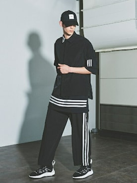 「アイテム（レッグウェア）」を使った、Y-3さん（メンズ・185cm）の春コーディネート