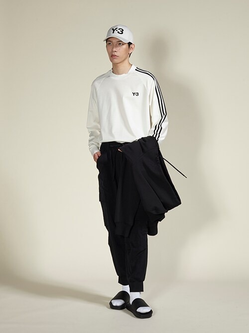 Y-3 フライトキャップ 着画3枚目 Y-3 ワイスリー パイロットキャップ JX8327 フライトキャップ 帽子 耳