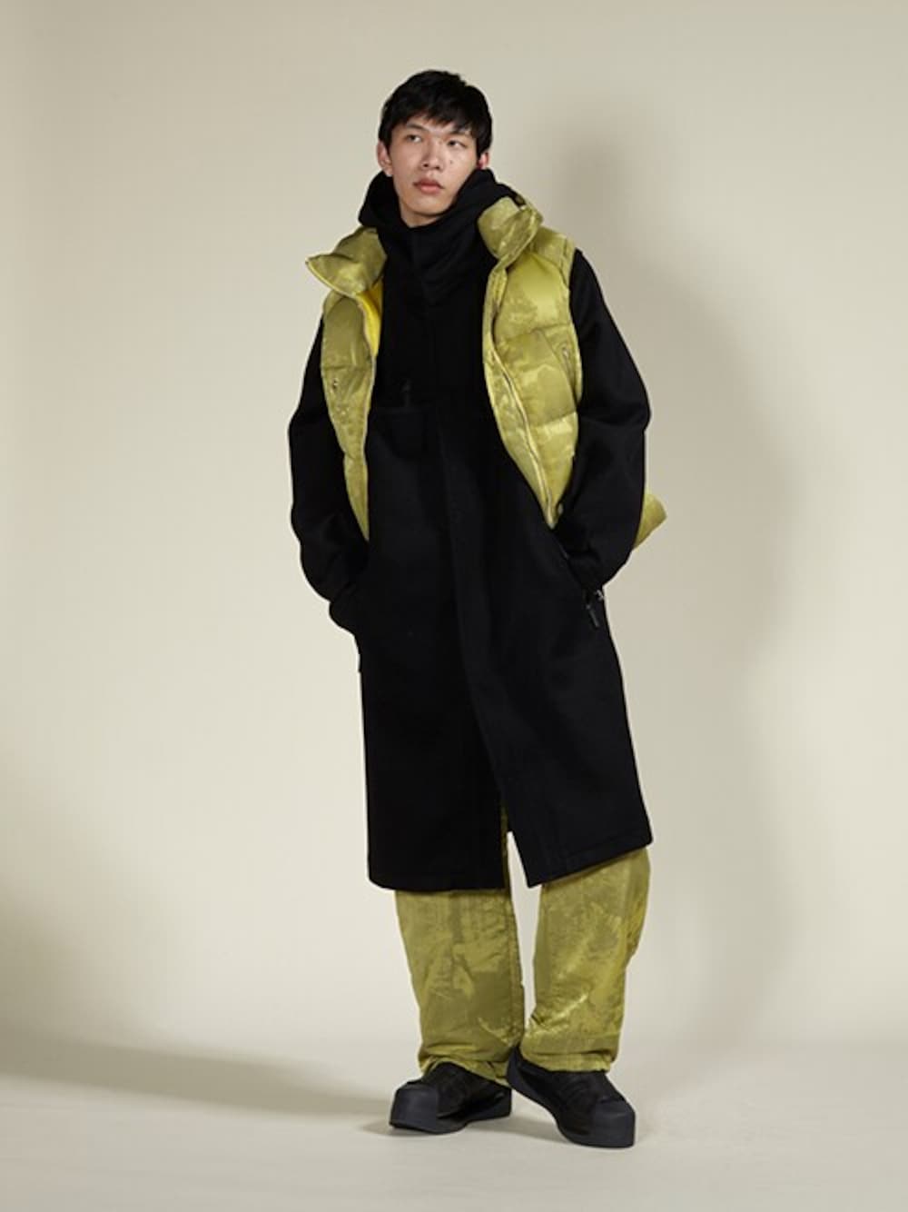 Y-3（ワイスリー）の「WOOL COAT（ダウンジャケット/コート）」 - WEAR