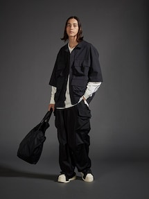 Y-3 ワイスリー IV5657 SS PKT SHIRT 半袖 ワークシャツ Y-3（ワイスリー）の「SS PKT SHIRT（シャツ/ブラウス）」 - WEAR