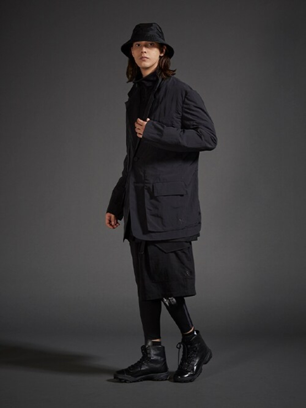 Y-3（ワイスリー）の「CR NYL BLAZER（テーラードジャケット