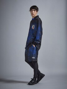 Y-3 GSG9 LOW レーザー刻印ロゴ ローカット レザースニーカー Y-3（ワイスリー）の「Y-3 GSG9 LOW（スニーカー）」 - WEAR