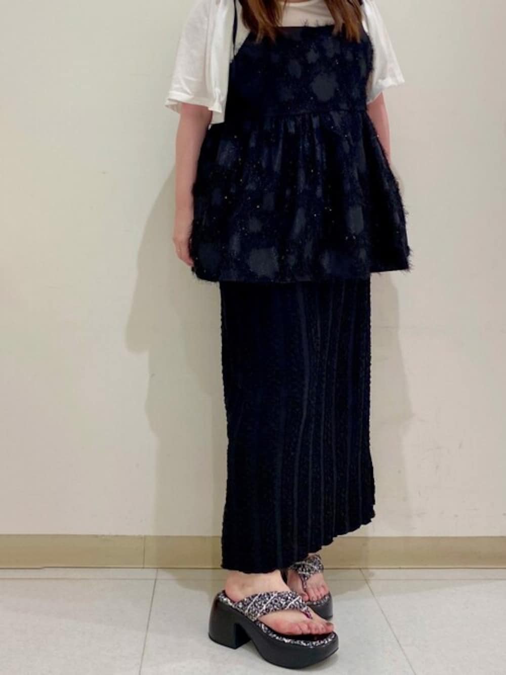 「夏コーデ、あしながおじさん、下駄、下駄コーデ、あしながおじさんの靴」｜「byあしながおじさんの厚底トングサンダル　8740197（サンダル、ブラック系）」を使った、あしながおじさんさん（レディース・155cm）の夏コーディネートの1枚目の写真