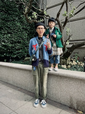 「アイテム（その他アウター、ブルー系）」を使った、Rïko Chang(張瑞摳)さん（メンズ・178cm）の冬コーディネート