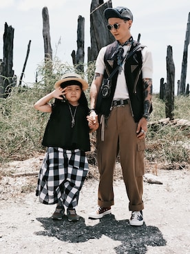 「FREEWHEELERS（フリーホイーラーズ）のアイテム（その他アウター）」を使った、Rïko Chang(張瑞摳)さん（メンズ・178cm）の秋コーディネート