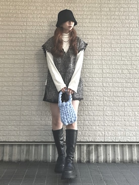 「SVEC（シュベック）のアイテム（シューズ）」を使った、Maiさん（レディース・157cm）の冬コーディネート