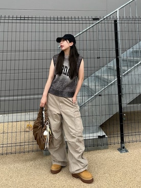 「アイテム（カーゴパンツ）」を使った、Maiさん（レディース・157cm）の秋コーディネート