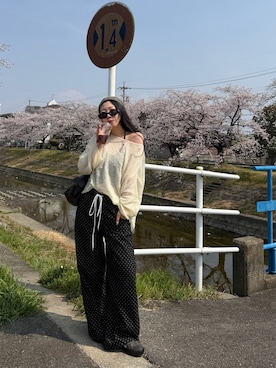 「sheinのアイテム（デニムパンツ、ブラック系）」を使った、Maiさん（レディース・157cm）の春コーディネート