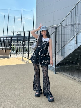 「アイテム（サンダル）」を使った、Maiさん（レディース・157cm）の秋コーディネート