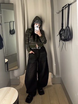 「シンプル」｜「アイテム（パーカー）」を使った、Maiさん（レディース・157cm）の冬コーディネート