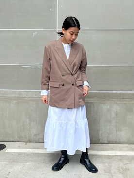 「ジーナシス」｜「アイテム（ワンピース）」を使った、古屋美咲さん（レディース・166cm）の冬コーディネート