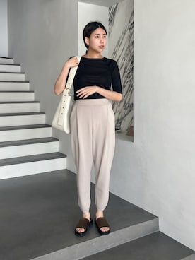 「ジーナシス」｜「アイテム（サンダル）」を使った、古屋美咲さん（レディース・167cm）の春コーディネート