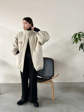 「JEANASIS（ジーナシス）のアイテム（ナイロンジャケット）」を使った、古屋美咲さん（レディース・167cm）の秋コーディネート