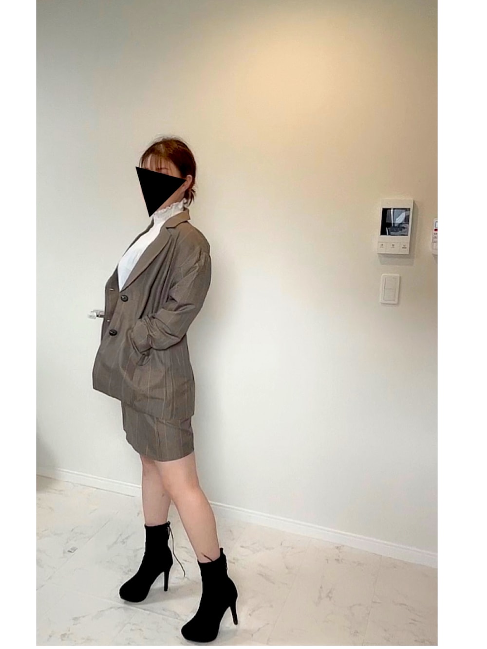 「大人コーデ、秋色、セットアップ、LIPSERVICE、秋のコーデ、秋服、ブラウス、ブラウンチェック、低身長、スカート」｜「LIPSERVICEのオーバーシルエットジャケット（テーラードジャケット、その他）」を使った、yumebonさん（レディース・153cm）の夏コーディネートの1枚目の写真