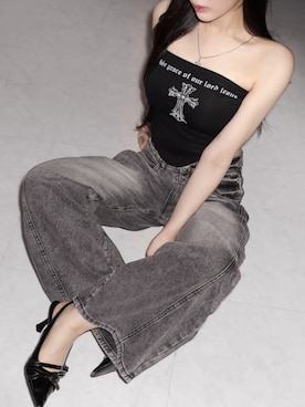 「me+em select（ミームセレクト）の【 ２color 】クロスグランジロゴベアトップス ／ cross grunge logo bare tops（その他トップス、ブラック系）」を使った、honoさん（レディース・154cm）の春コーディネート