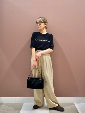 「ITEMS URBANRESEARCH（アイテムズ アーバンリサーチ）のワンタックワイドパンツ（その他パンツ、ベージュ系）」を使った、aonoさん（レディース・157cm）の春コーディネート