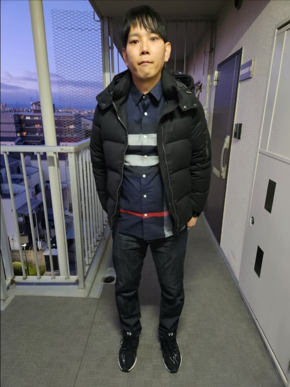 「タトラス、バーバリー、リーバイス、Y-3、冬コーデ、SHIPS別注、KRAZウールダウン、ストレッチコットンポプリンシャツ、511リジット、FYW S-97、取り入れたい」｜「TATRASのアイテム（ダウンジャケット/コート、ブラック系）」を使った、akkunn_akkunnさん（メンズ・180cm）の冬コーディネートの1枚目の写真