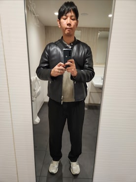 「アイテム（ライダースジャケット）」を使った、akkunn_akkunnさん（メンズ・180cm）の秋コーディネート