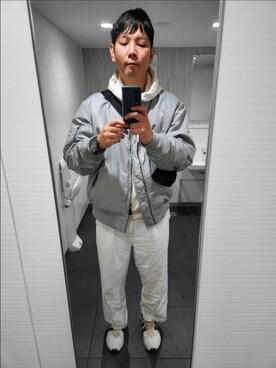 「GU（ジーユー）のアイテム（MA-1）」を使った、akkunn_akkunnさん（メンズ・180cm）の秋コーディネート
