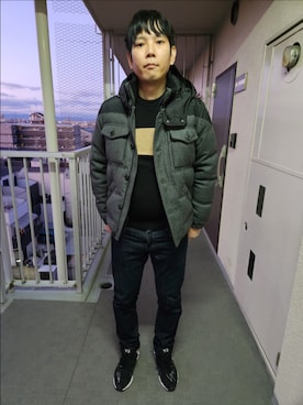 「H&M（エイチ・アンド・エム）のアイテム（ニット/セーター）」を使った、akkunn_akkunnさん（メンズ・180cm）の冬コーディネート