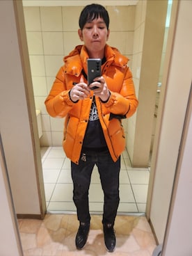 「アイテム（キーホルダー）」を使った、akkunn_akkunnさん（メンズ・180cm）の冬コーディネート