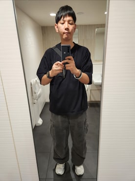 「アイテム（スニーカー）」を使った、akkunn_akkunnさん（メンズ・180cm）の秋コーディネート