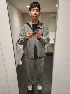 「アイテム（シューズ）」を使った、akkunn_akkunnさん（メンズ・180cm）の秋コーディネート