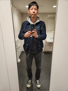 「Levi's（リーバイス）のアイテム（ジャケット/アウター）」を使った、akkunn_akkunnさん（メンズ・180cm）の春コーディネート