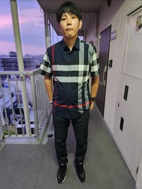 「アイテム（スニーカー）」を使った、akkunn_akkunnさん（メンズ・180cm）の夏コーディネート