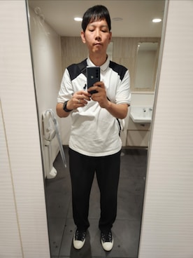 「ラルフローレンのアイテム（ポロシャツ、ホワイト系）」を使った、akkunn_akkunnさん（メンズ・180cm）の春コーディネート
