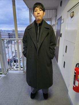 「アイテム（スラックス）」を使った、akkunn_akkunnさん（メンズ・180cm）の冬コーディネート