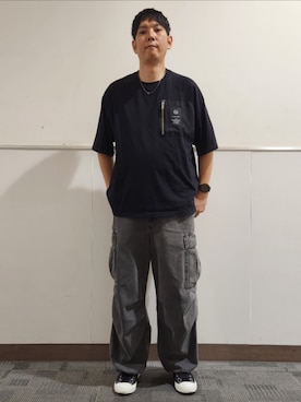 「GU（ジーユー）のアイテム（パンツ）」を使った、akkunn_akkunnさん（メンズ・180cm）の秋コーディネート