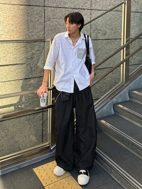 「アイテム（コインケース）」を使った、Harutoさん（メンズ・180cm）の秋コーディネート