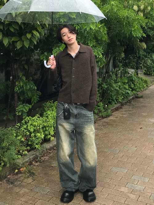 「SVEC(シュベック)の厚底 ダービーシューズ(ドレスシューズ)」を使った、Harutoさん(メンズ・180cm)の秋コーディネート