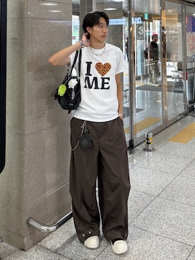 「アイテム（デジタル腕時計）」を使った、Harutoさん（メンズ・180cm）の秋コーディネート